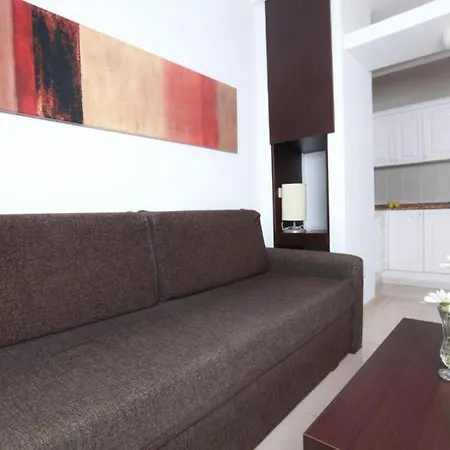 公寓 With Wifi, Pool At 400mt Fanabe Beach
